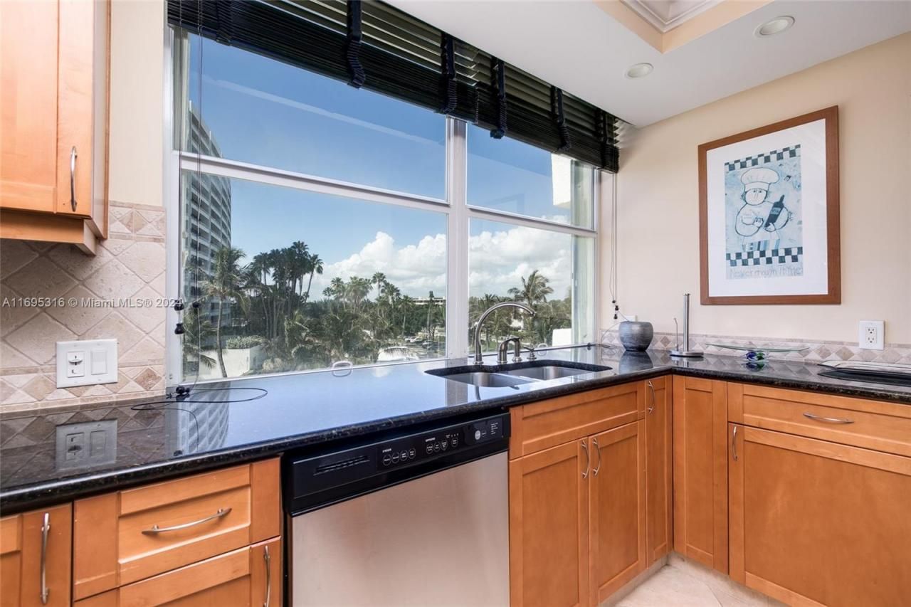 1200 S Ocean Blvd, Unit 4D, Boca Raton, FL 33432 Photo