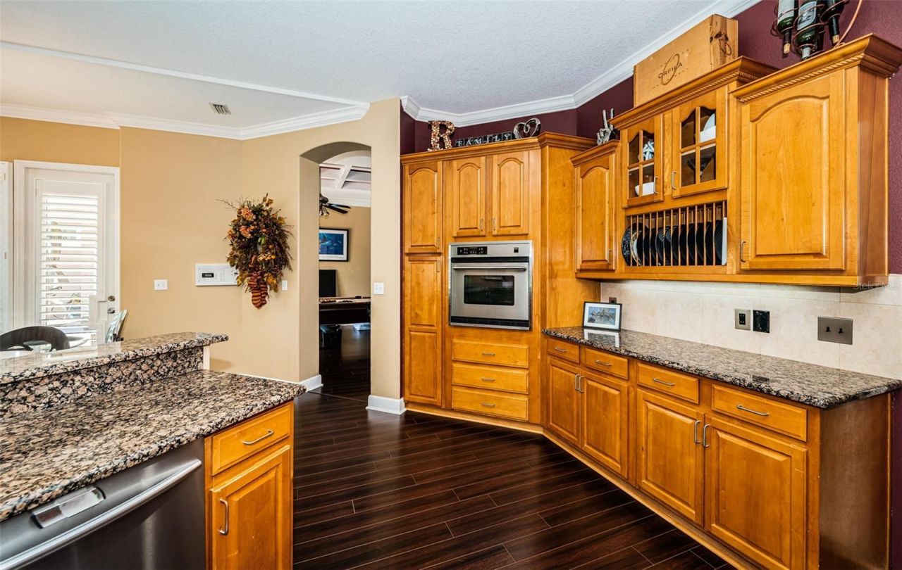 5944 Bay Drive S, Gulfport, FL 33707 Photo