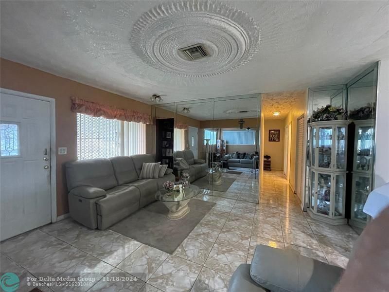 17140 NW 31st Avenue, Miami Gardens, FL 33056 Photo