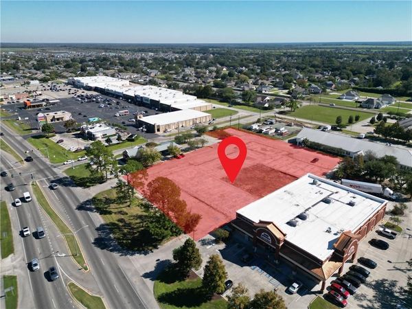 203 N CANAL Boulevard, Thibodaux, LA 70301