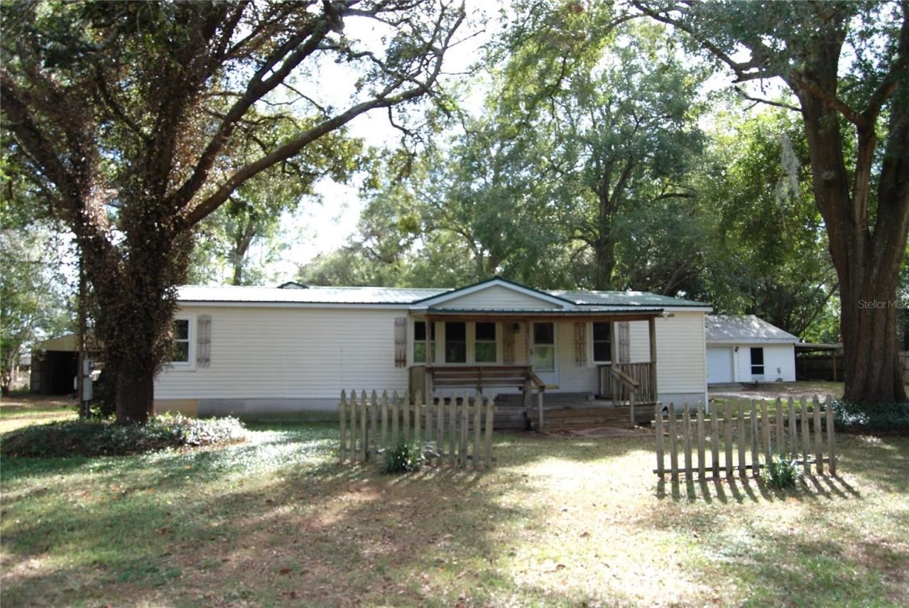 7590 SW 15th Place, Ocala, FL 34474 Main Photo