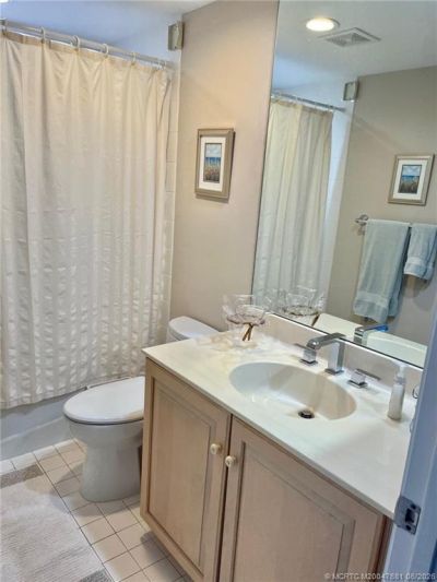 579 NE Plantation Road, Unit 301-N, Stuart, FL 34996 Photo