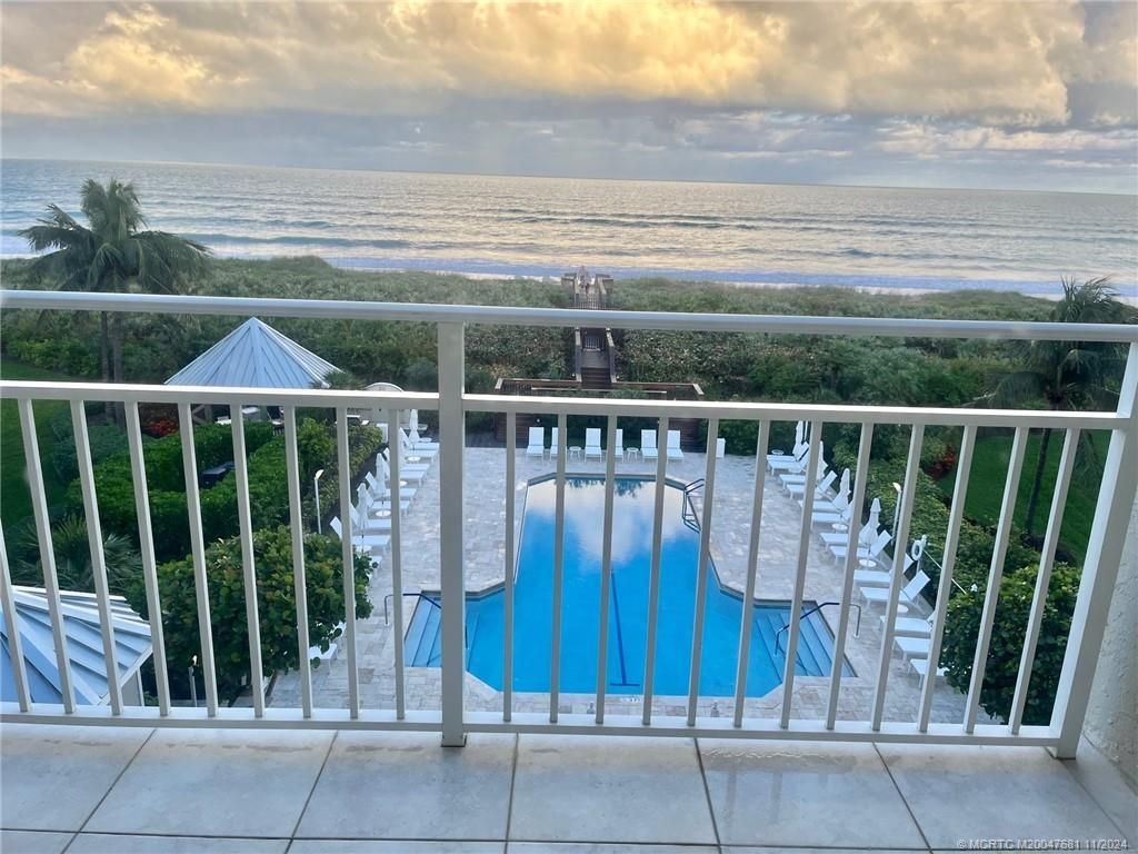 579 NE Plantation Road, Unit 301-N, Stuart, FL 34996 Photo