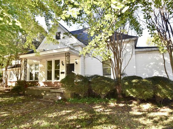 1102 Walker Street, Helena, AR 72342