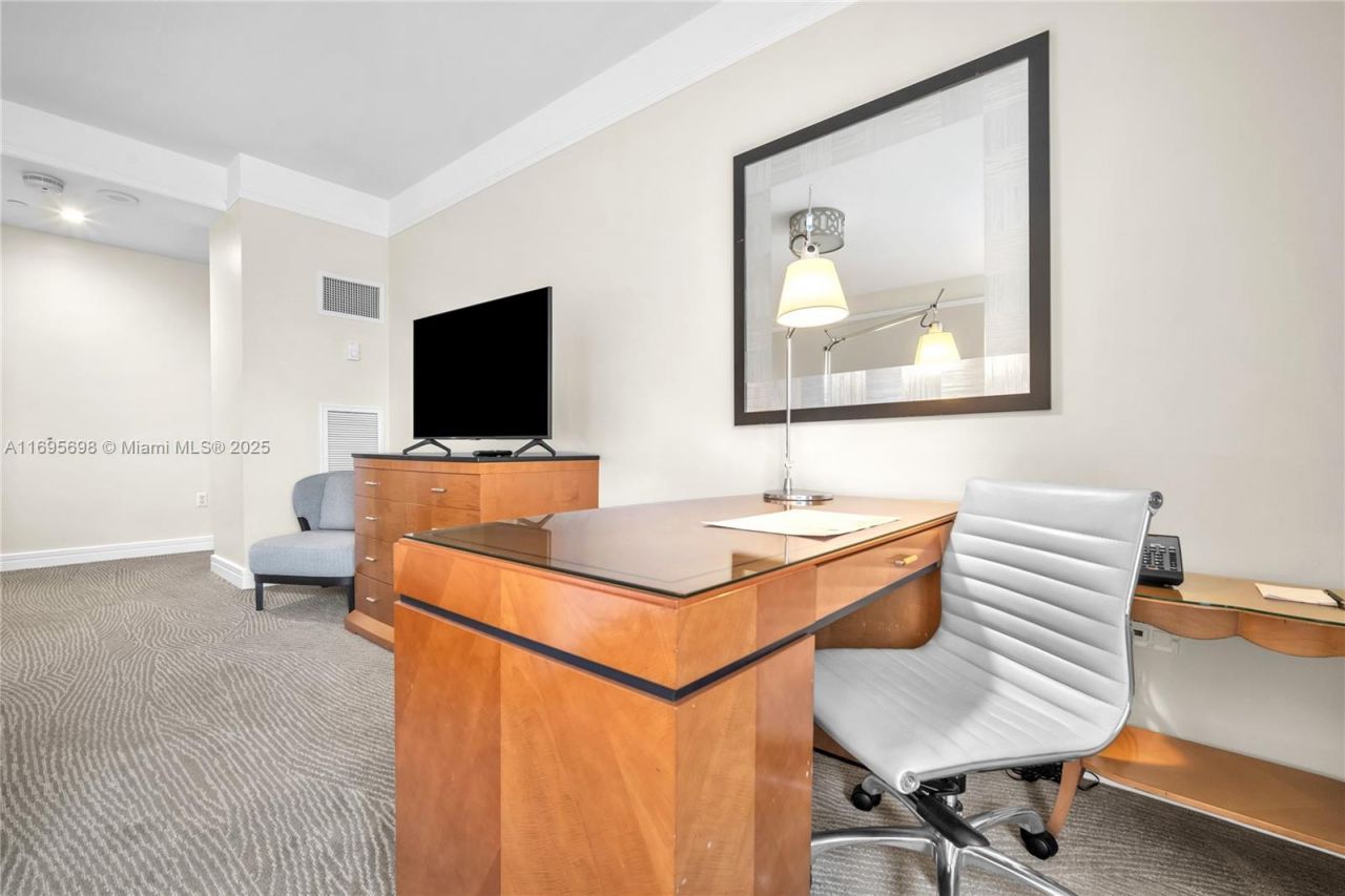 1435 Brickell Ave, Unit 3012, Miami, FL 33131 Photo