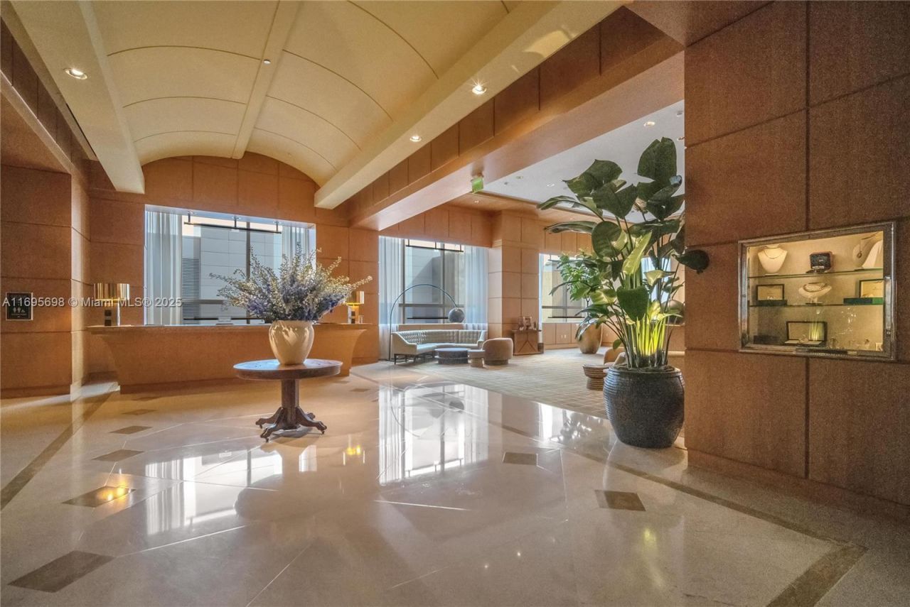 1435 Brickell Ave, Unit 3012, Miami, FL 33131 Photo