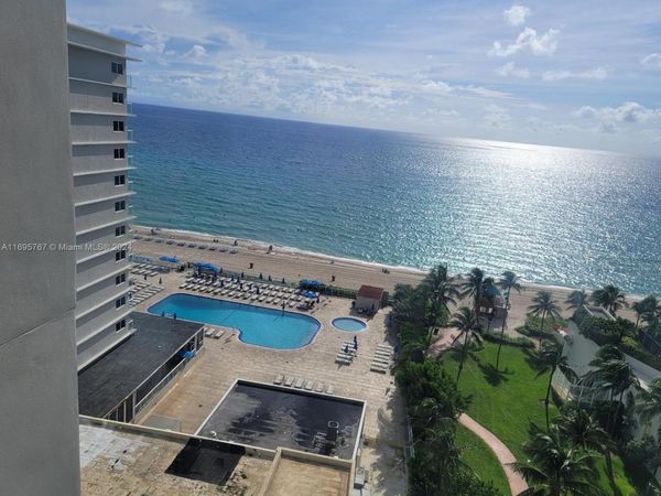 19201 Collins Ave, Unit 1044, Sunny Isles Beach, FL 33160