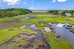 1 River Road photo 4