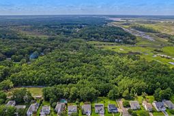 1 River Road photo 4