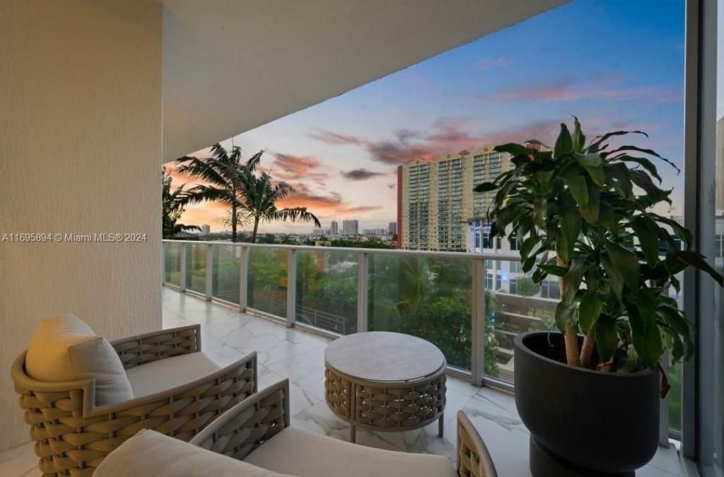 330 Sunny Isles Blvd, Unit 5-603, Sunny Isles Beach, FL 33160 Photo