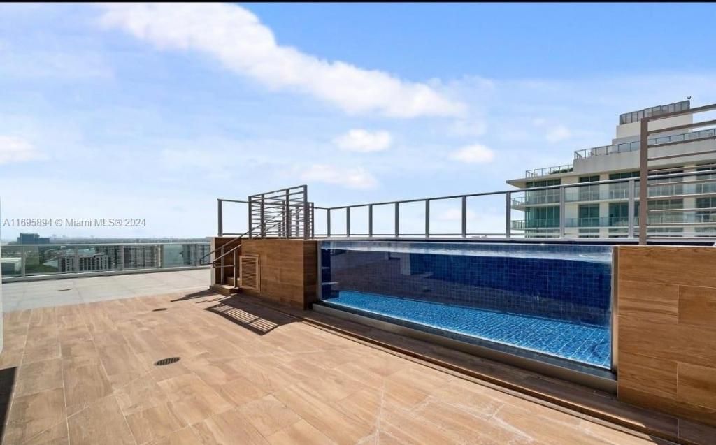 330 Sunny Isles Blvd, Unit 5-603, Sunny Isles Beach, FL 33160 Photo