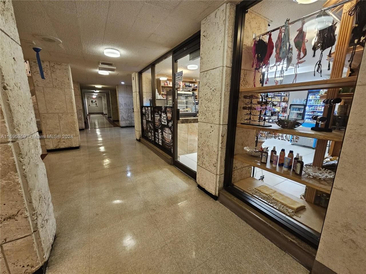 1980 S Ocean Dr, Unit 6J, Hallandale Beach, FL 33009 Photo