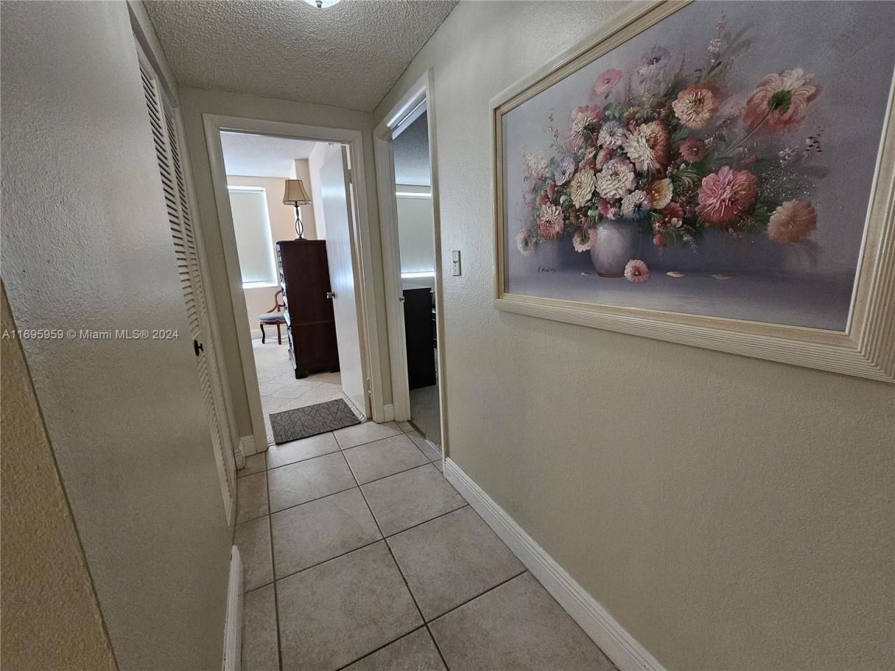 1980 S Ocean Dr, Unit 6J, Hallandale Beach, FL 33009 Photo