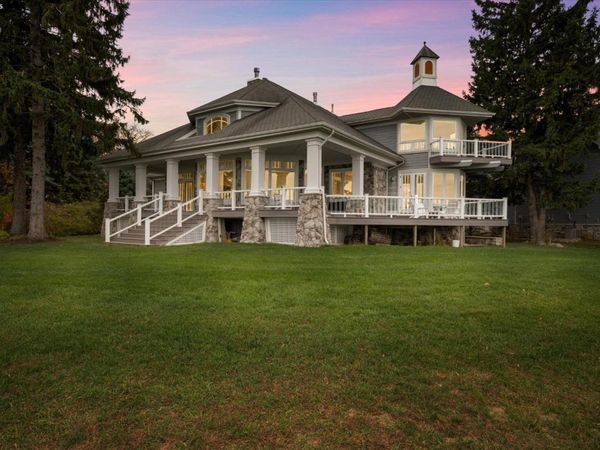 613 Oneida View Place, Huron, OH 44839