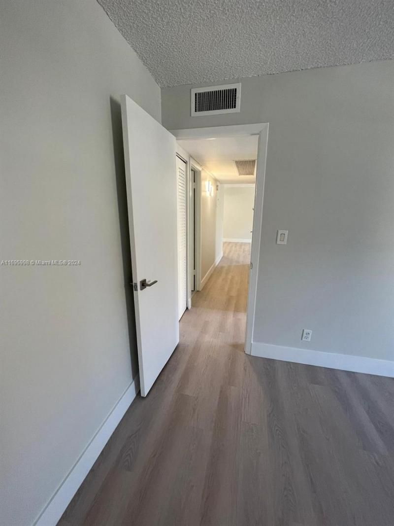 401 Golden Isles Dr, Unit 303, Hallandale Beach, FL 33009 Photo