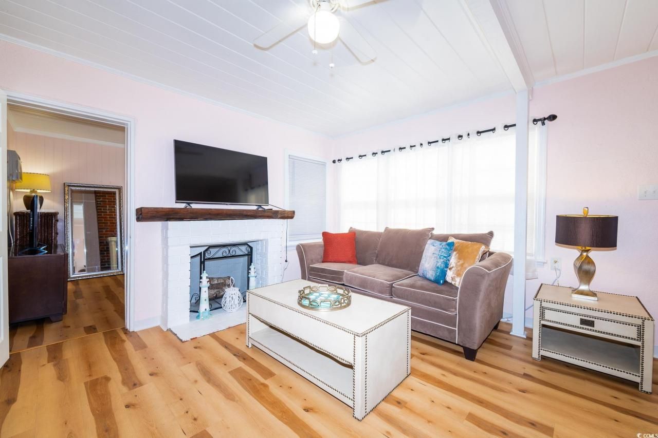 114 N Pinewood Dr. N Photo 18