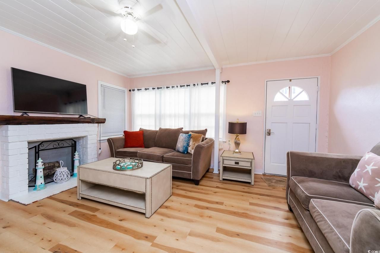 114 N Pinewood Dr. N Photo 20