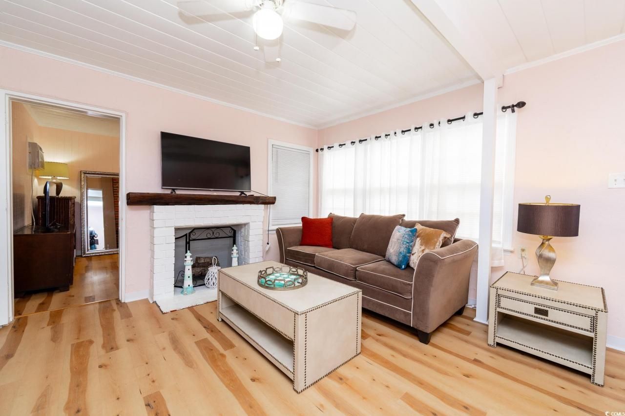 114 N Pinewood Dr. N Photo 22