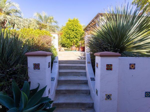 1859 Hillcrest Drive, Ventura, CA 93001