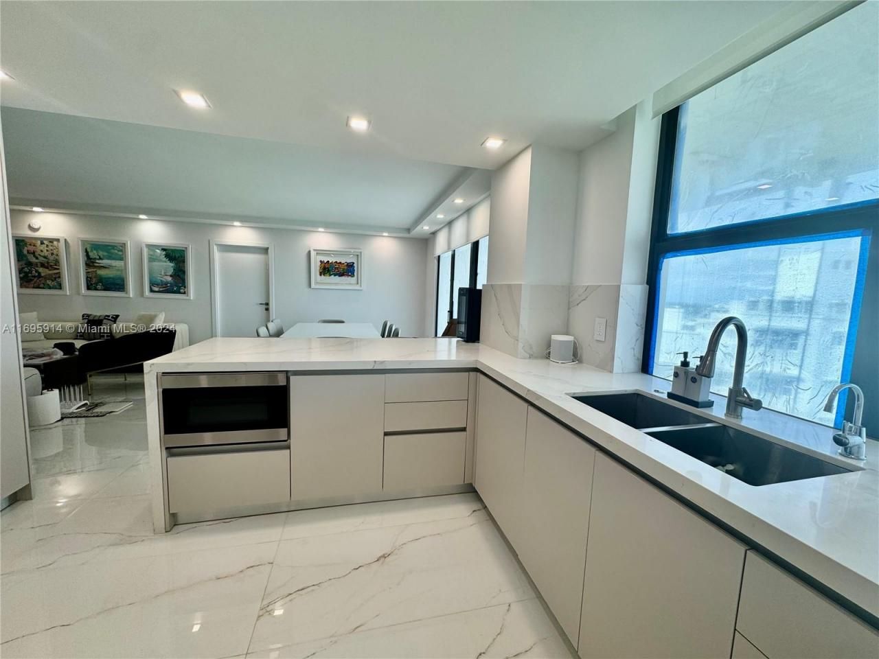 9801 Collins Ave, Unit 20E, Bal Harbour, FL 33154 Photo