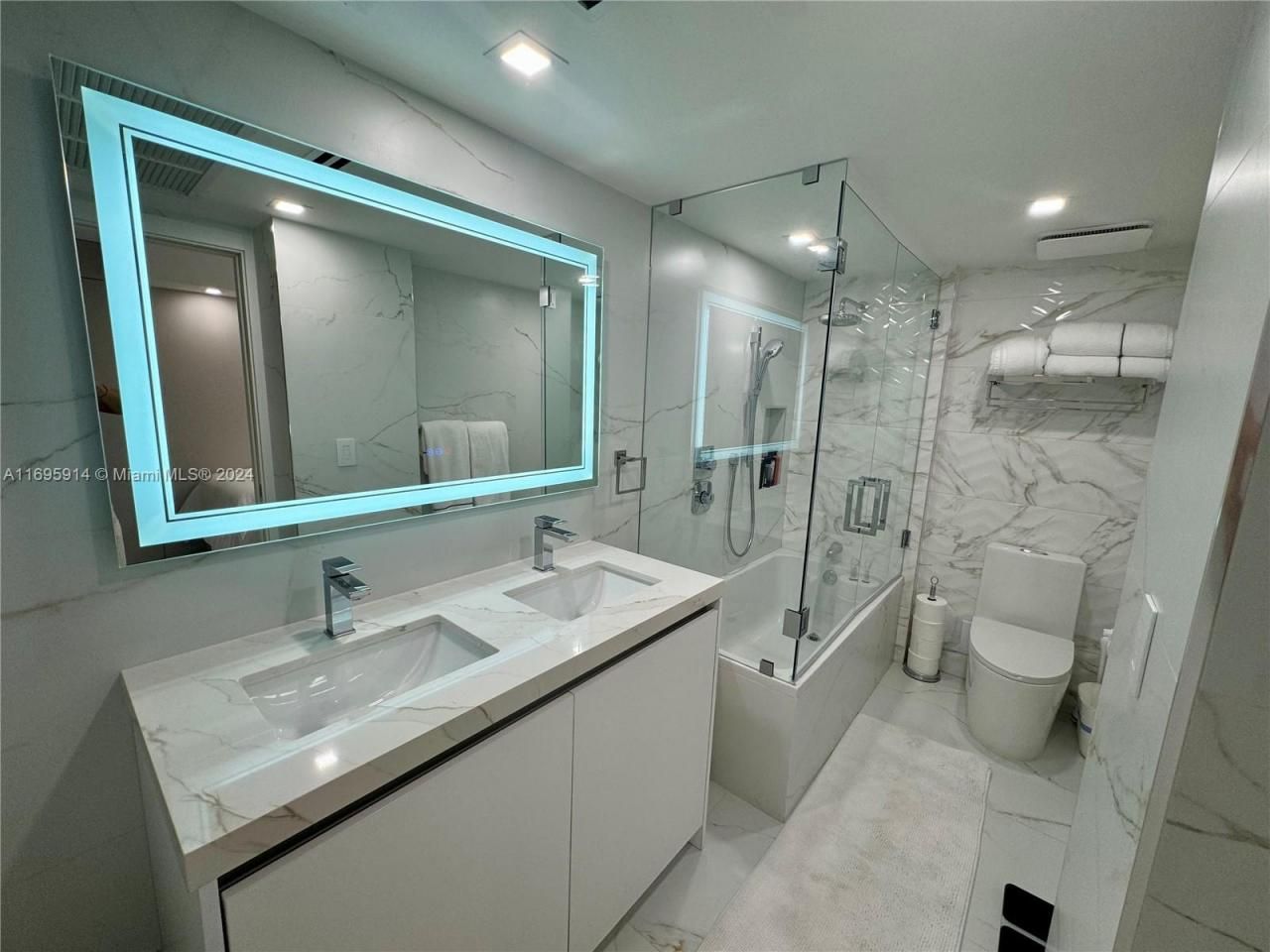 9801 Collins Ave, Unit 20E, Bal Harbour, FL 33154 Photo