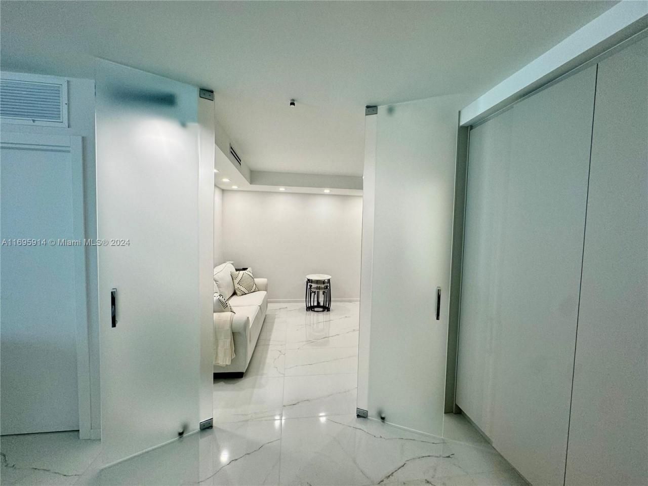 9801 Collins Ave, Unit 20E, Bal Harbour, FL 33154 Photo