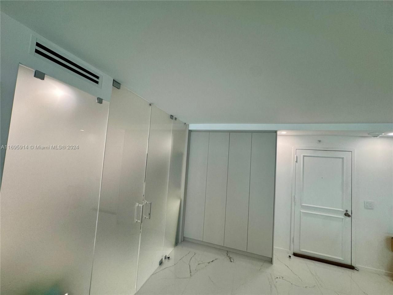 9801 Collins Ave, Unit 20E, Bal Harbour, FL 33154 Photo