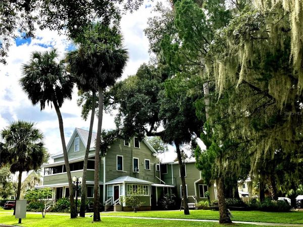 318 S PALMETTO AVENUE, SANFORD, FL 32771