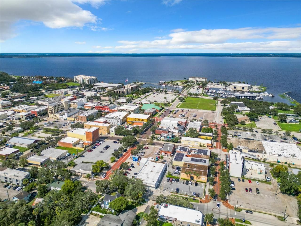 318 S Palmetto Avenue, Sanford, FL 32771 Photo