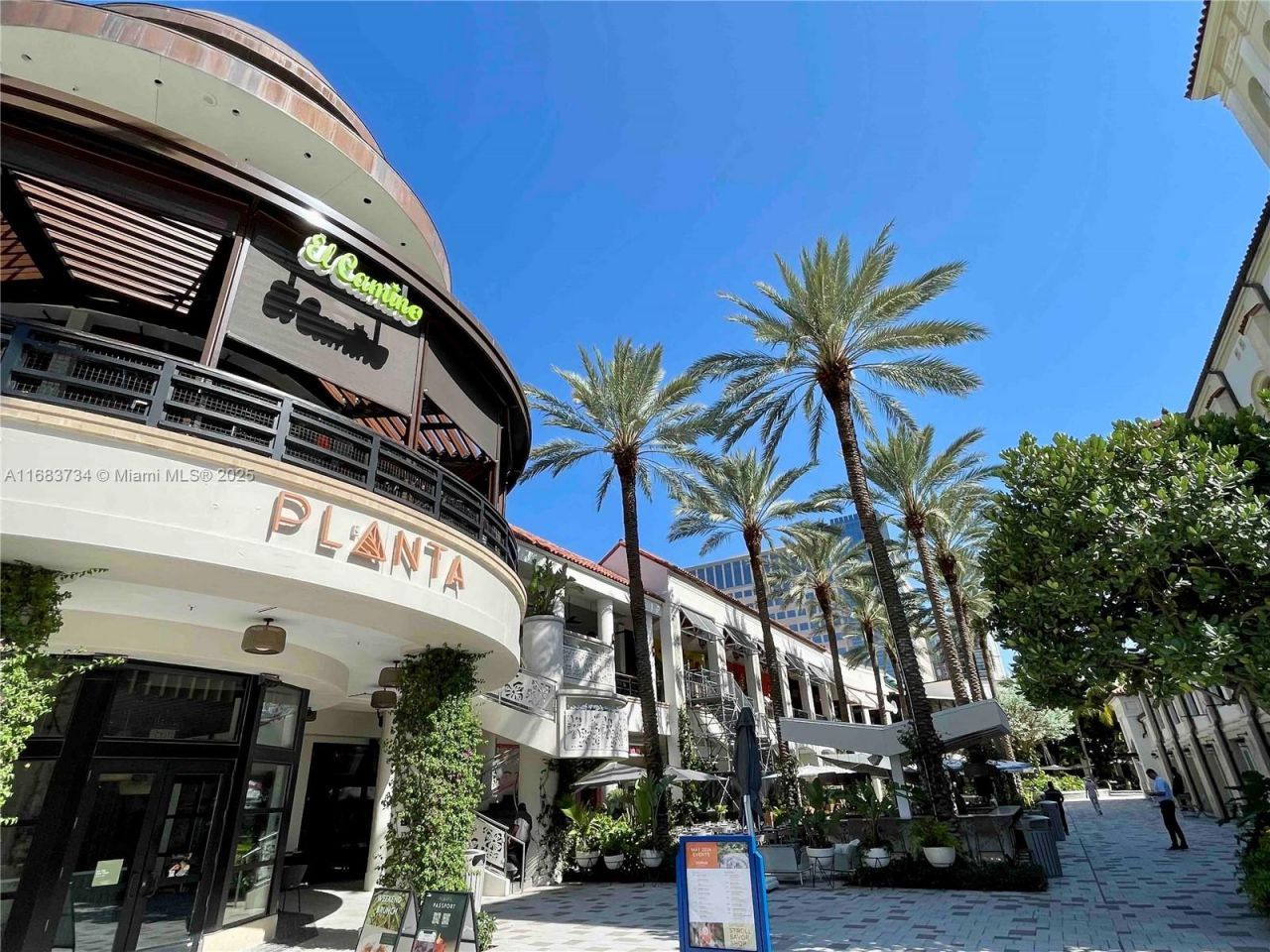 651 Okeechobee Blvd, Unit 202, West Palm Beach, FL 33401 Photo