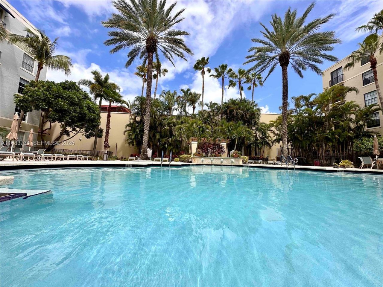 651 Okeechobee Blvd, Unit 202, West Palm Beach, FL 33401 Photo