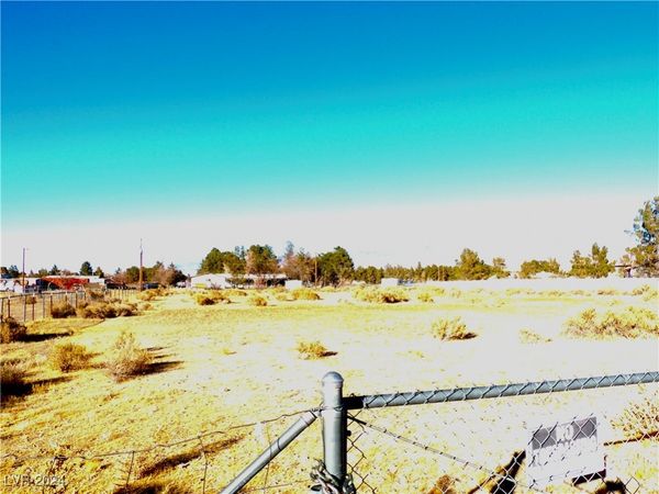 1580 Thousandaire Boulevard, Pahrump, NV 89048