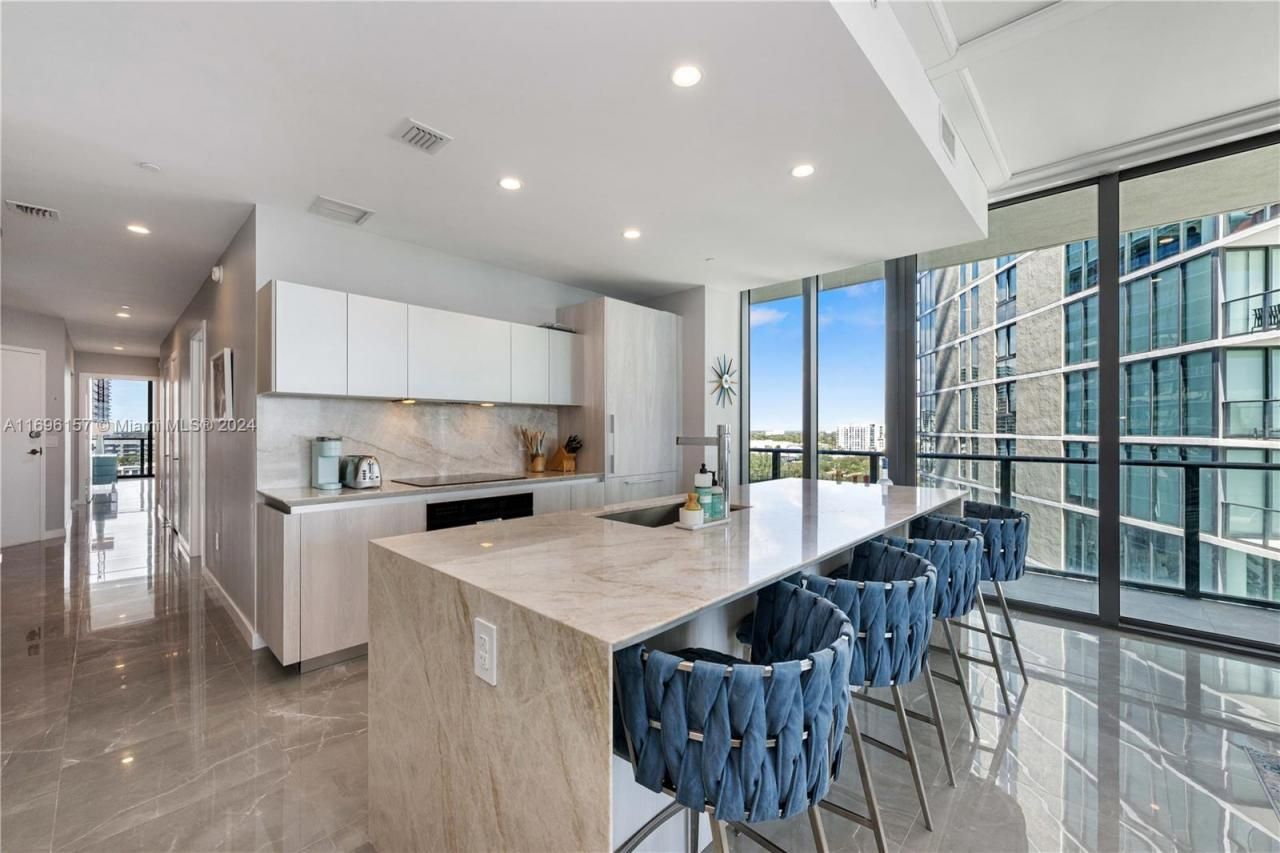 480 NE 31st St, Unit 1207, Miami, FL 33137 Photo