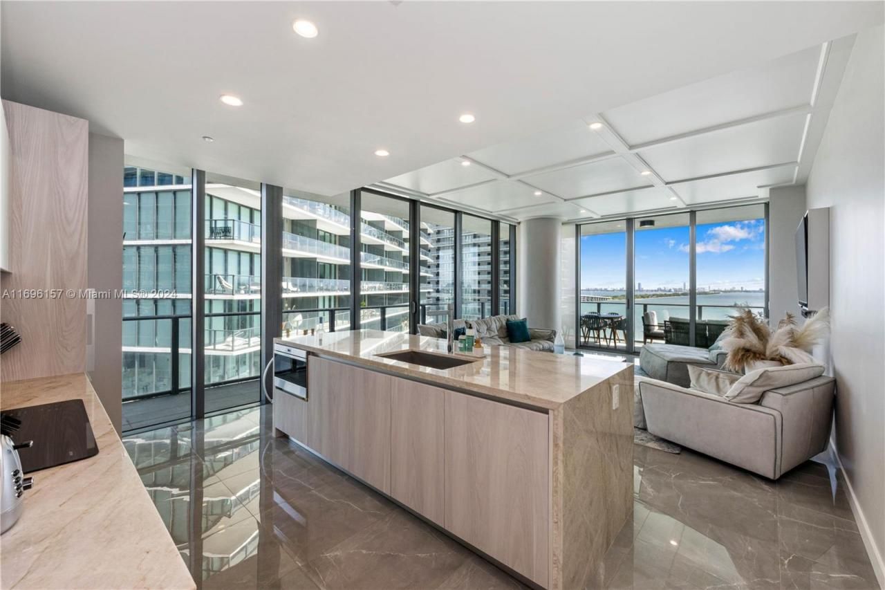 480 NE 31st St, Unit 1207, Miami, FL 33137 Photo