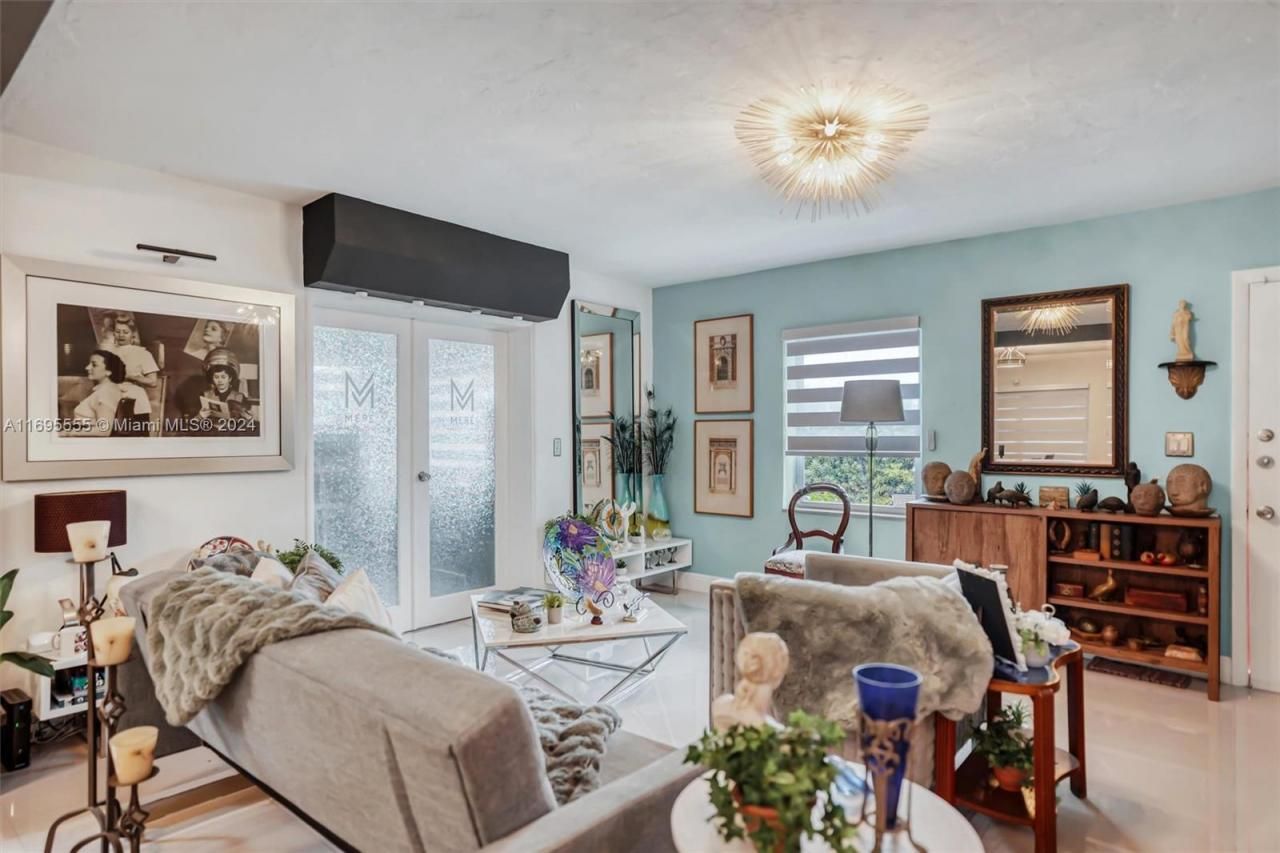 1900 SW 21st Ave, Miami, FL 33145 Photo