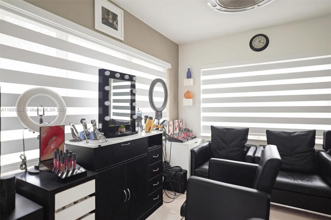 1900 SW 21st Ave, Miami, FL 33145 Photo