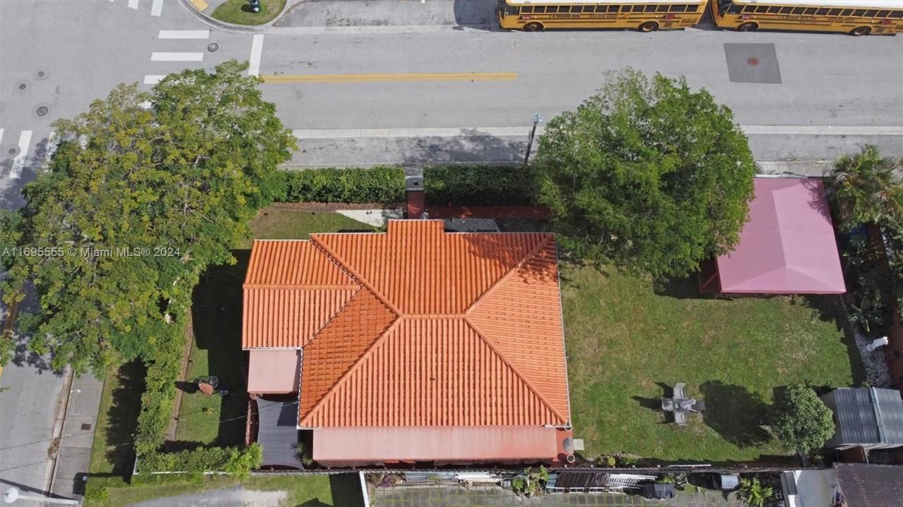 1900 SW 21st Ave, Miami, FL 33145 Photo