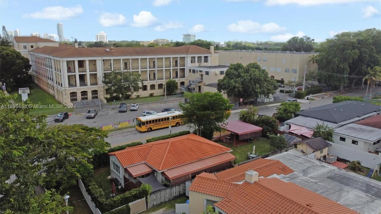 1900 SW 21st Ave, Miami, FL 33145 Photo