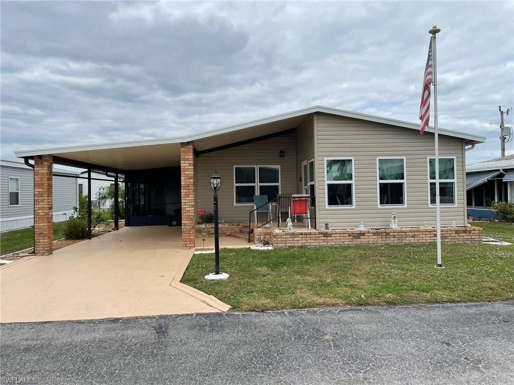 9097 Flamingo Cir, North Fort Myers, FL 33903 Photo