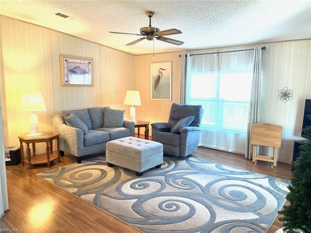 9097 Flamingo Cir, North Fort Myers, FL 33903 Photo