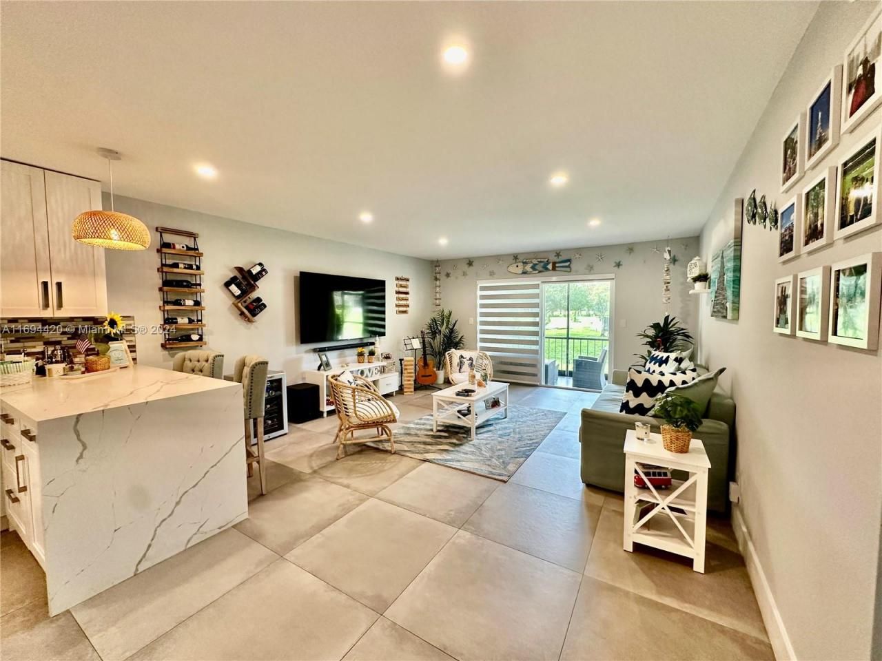 6100 S Falls Cir Dr, Unit 106, Lauderhill, FL 33319 Photo