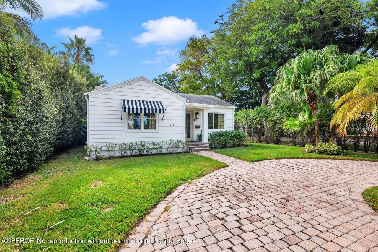240 Almeria Road, West Palm Beach, FL 33405 Photo