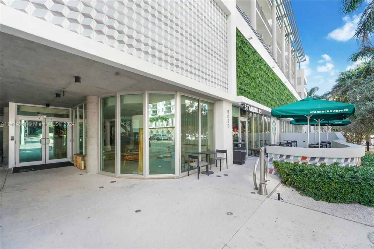 6080 Collins Ave, Unit 102, Miami Beach, FL 33140 Photo