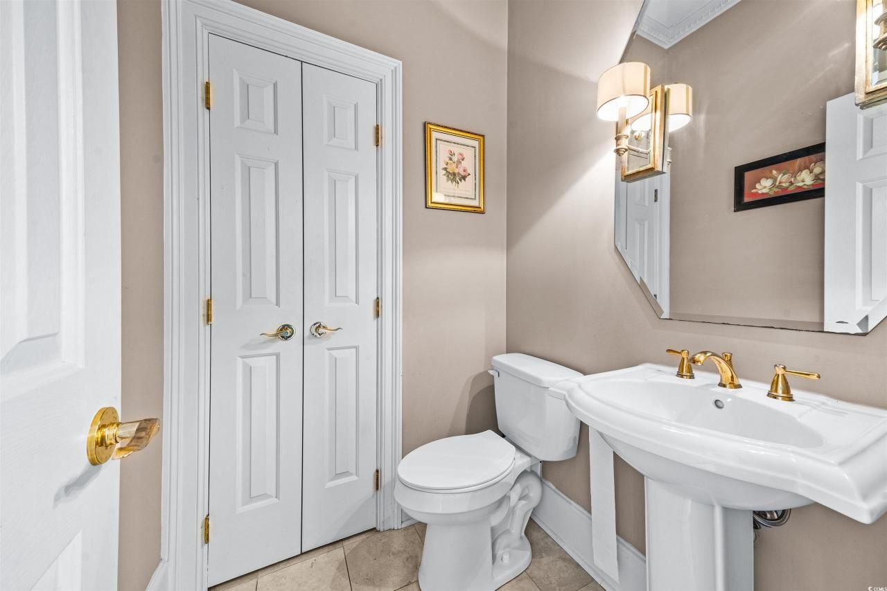 3754 Annandale Dr. Photo 28