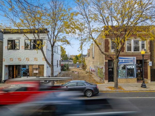 3042 W Irving Park Road, Chicago, IL 60618