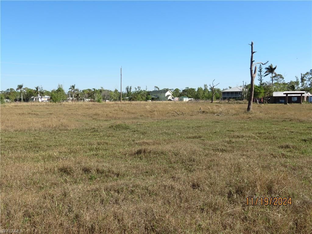 8721 Nome Ct, Saint James City, FL 33956 Photo