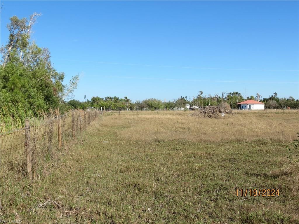 8721 Nome Ct, Saint James City, FL 33956 Photo