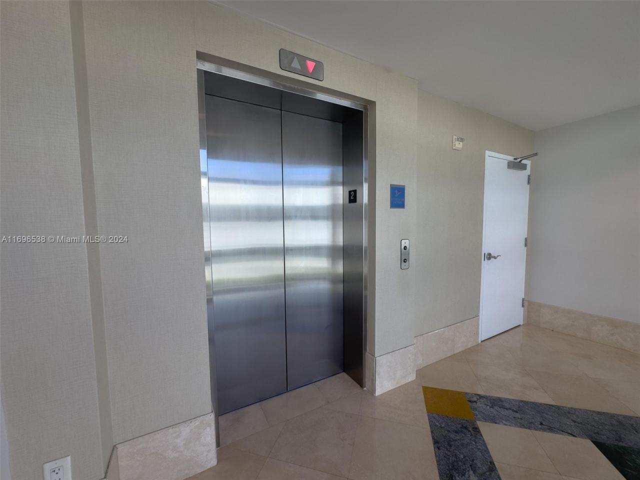 1945 S Ocean Dr, Unit M5, Hallandale Beach, FL 33009 Photo