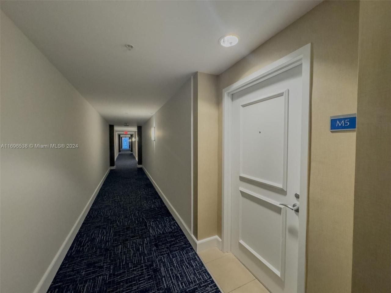 1945 S Ocean Dr, Unit M5, Hallandale Beach, FL 33009 Photo