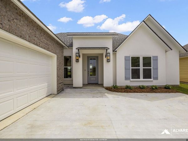 18960 Frankel Ave, Zachary, LA 70791